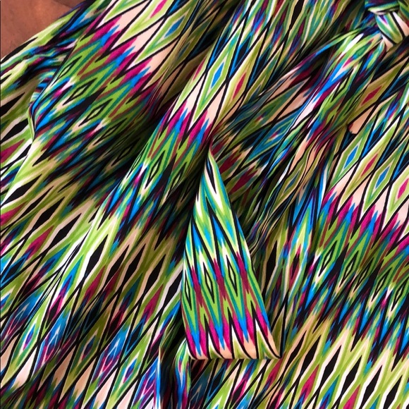 Patterned Dress - Picture 3 of 3